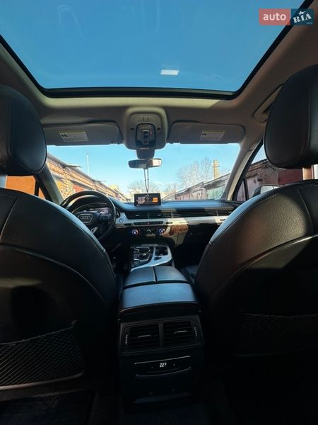 Внедорожник / Кроссовер Audi Q7 2019 в Полтаве