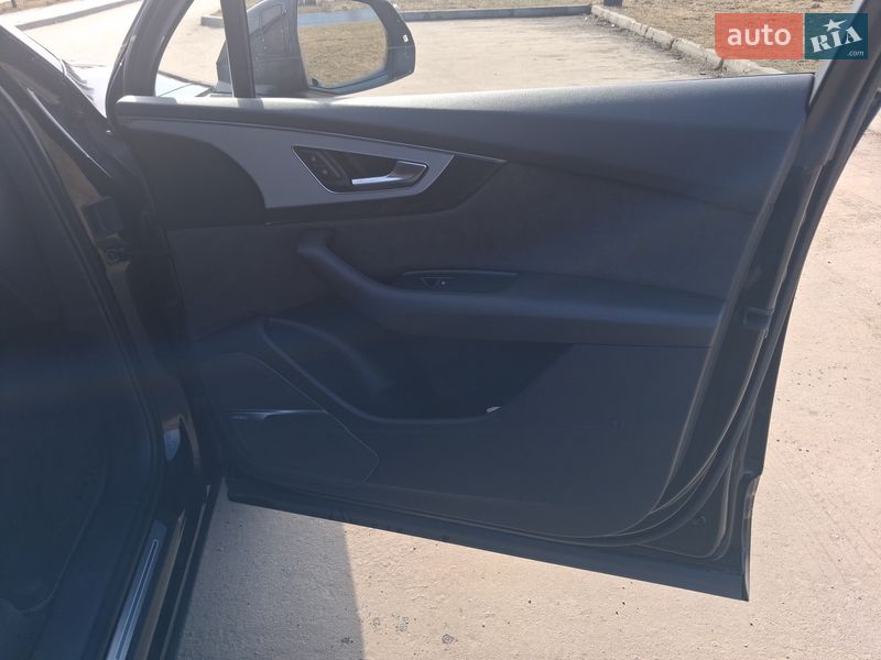 Внедорожник / Кроссовер Audi Q7 2018 в Ковеле