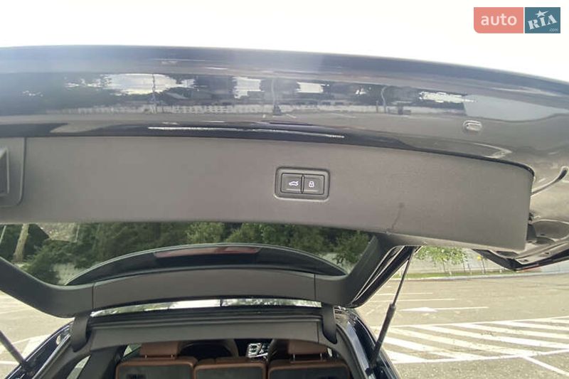 Внедорожник / Кроссовер Audi Q7 2016 в Киеве