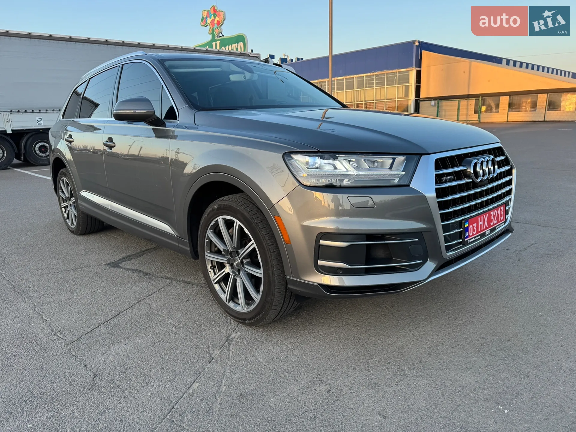 2017 Audi Q7 - мініатюра 8