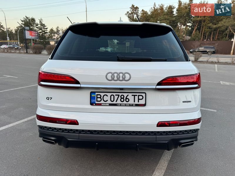 Внедорожник / Кроссовер Audi Q7 2025 в Киеве