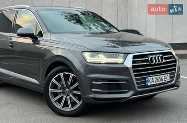 Внедорожник / Кроссовер Audi Q7 2018 в Киеве