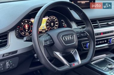 Внедорожник / Кроссовер Audi Q7 2018 в Киеве