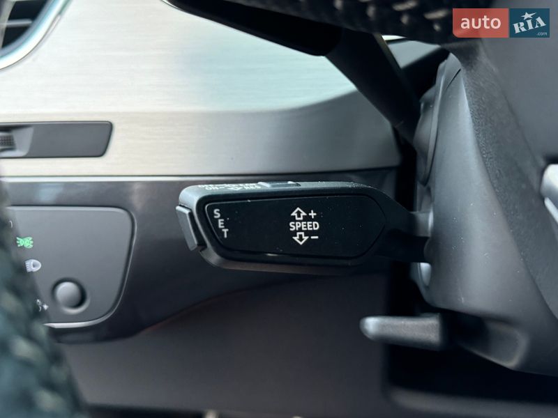 Внедорожник / Кроссовер Audi Q7 2018 в Киеве