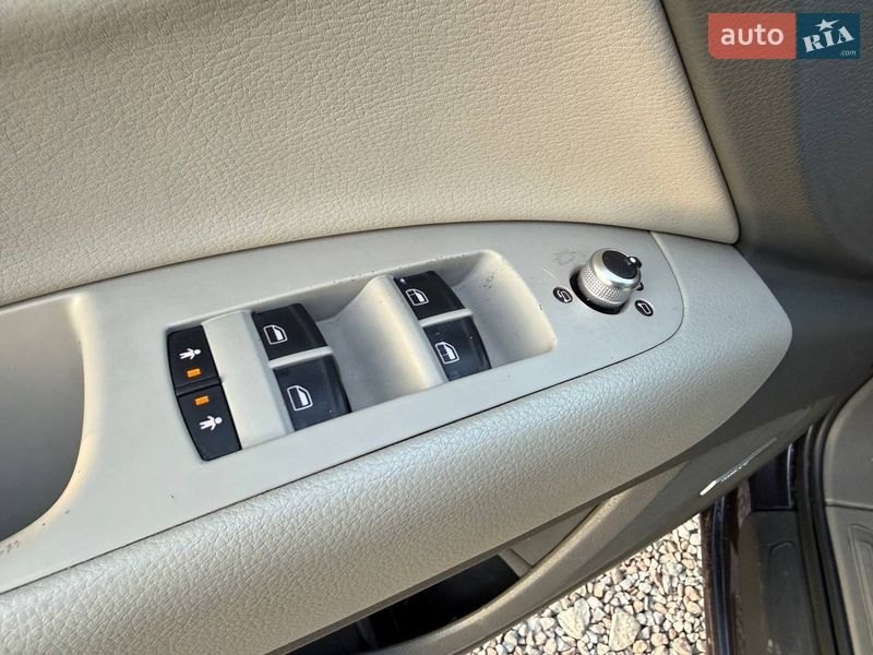 Позашляховик / Кросовер Audi Q7 2010 в Стрию