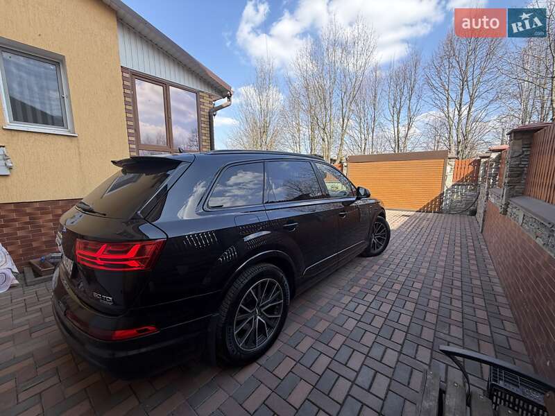 Внедорожник / Кроссовер Audi Q7 2018 в Хмельницком