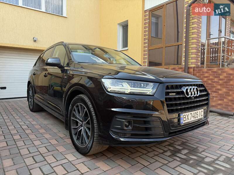 Внедорожник / Кроссовер Audi Q7 2018 в Хмельницком