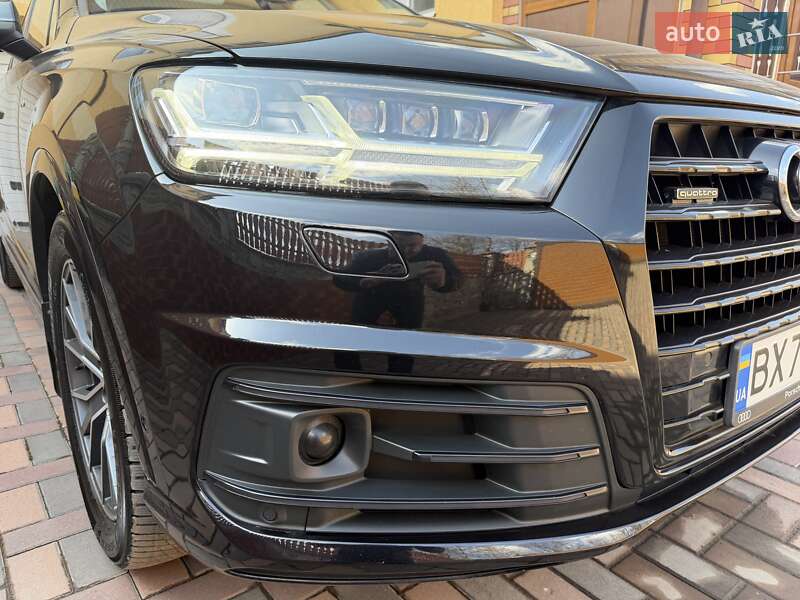 Внедорожник / Кроссовер Audi Q7 2018 в Хмельницком