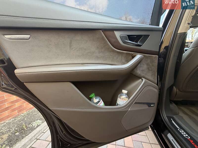 Внедорожник / Кроссовер Audi Q7 2018 в Хмельницком