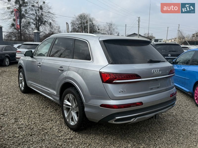 Внедорожник / Кроссовер Audi Q7 2020 в Стрые