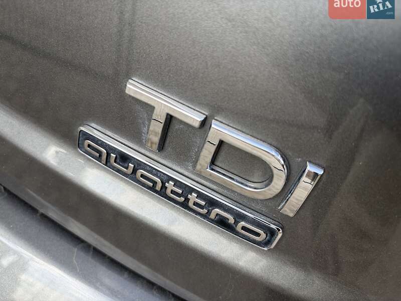 Внедорожник / Кроссовер Audi Q7 2016 в Киеве