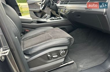 Внедорожник / Кроссовер Audi Q7 2018 в Тернополе