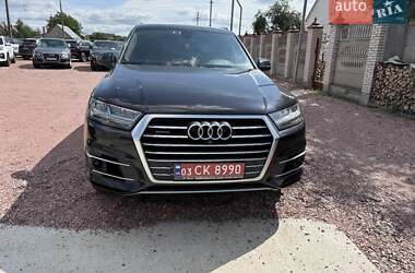 Позашляховик / Кросовер Audi Q7 2016 в Луцьку