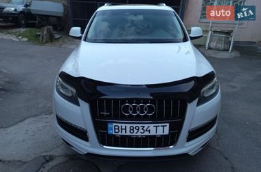 Внедорожник / Кроссовер Audi Q7 2013 в Одессе