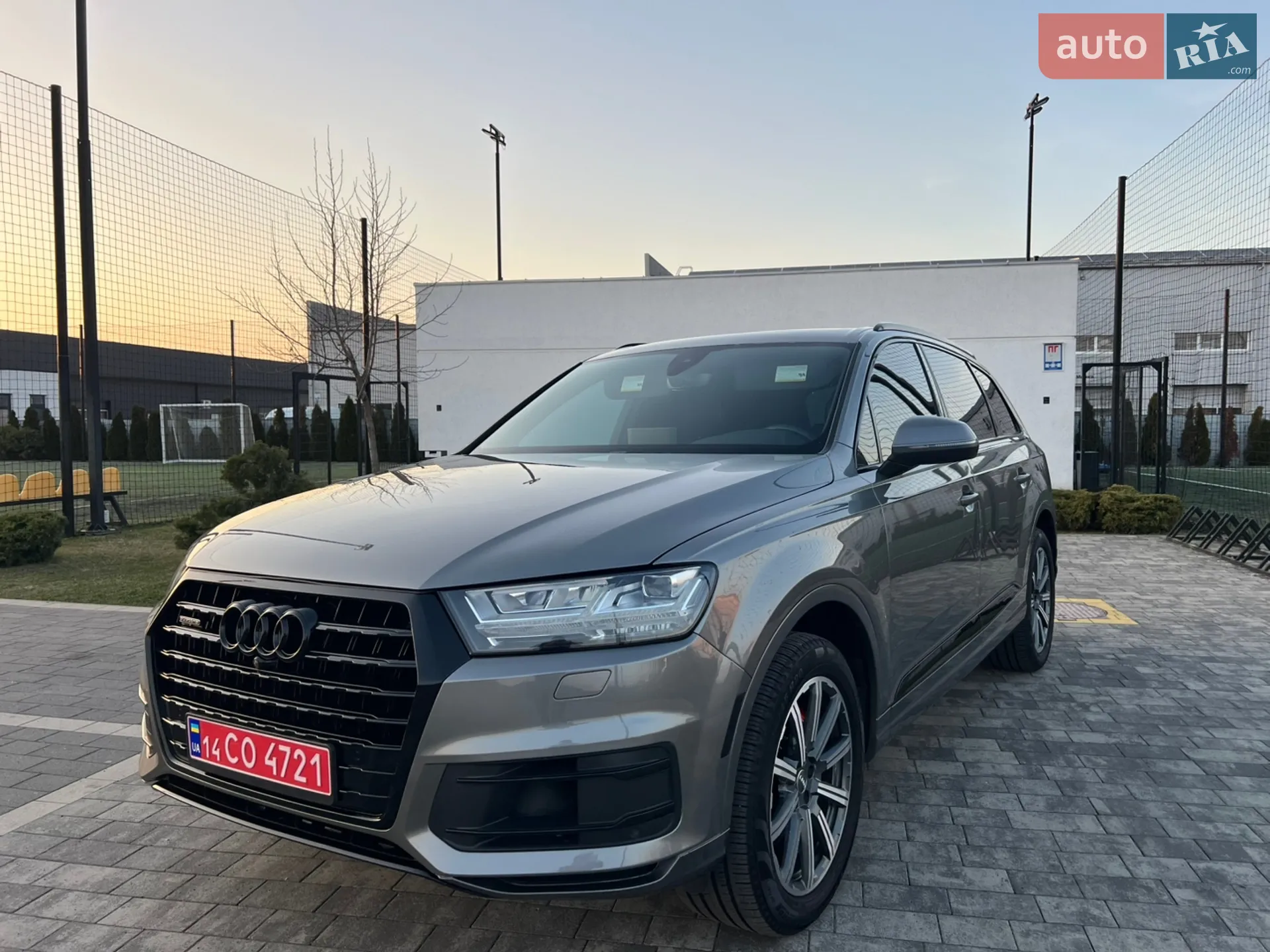 2016 Audi Q7 - мініатюра 2