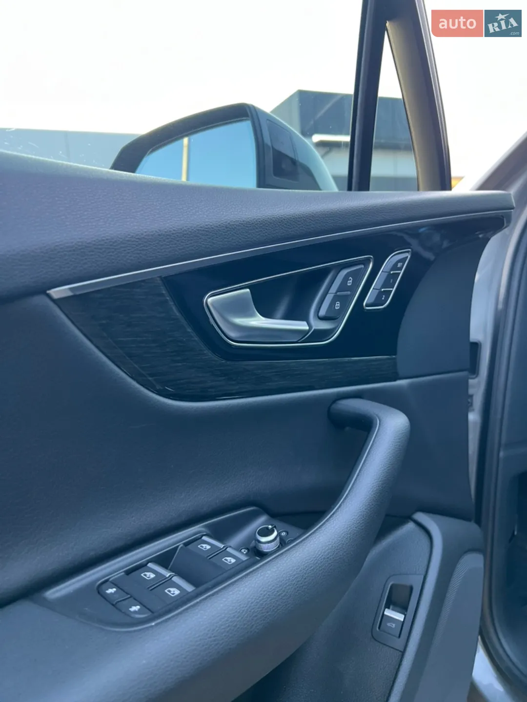 2016 Audi Q7 - мініатюра 28