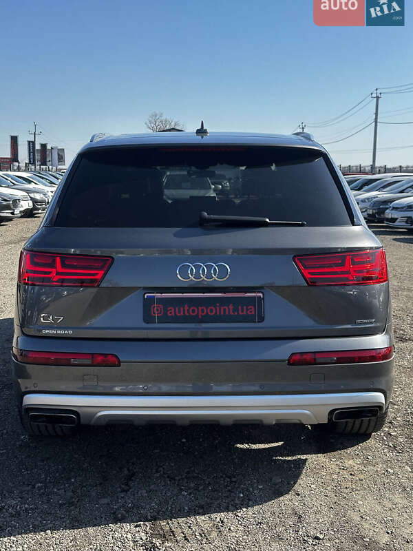 Позашляховик / Кросовер Audi Q7 2019 в Білогородці
