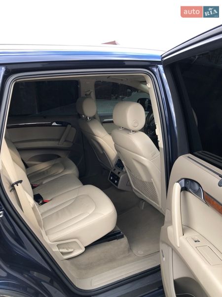 Внедорожник / Кроссовер Audi Q7 2014 в Золочеве