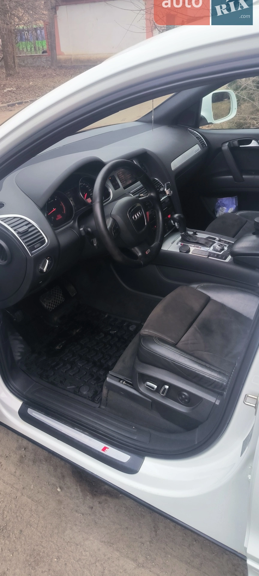 2011 Audi Q7 - мініатюра 10