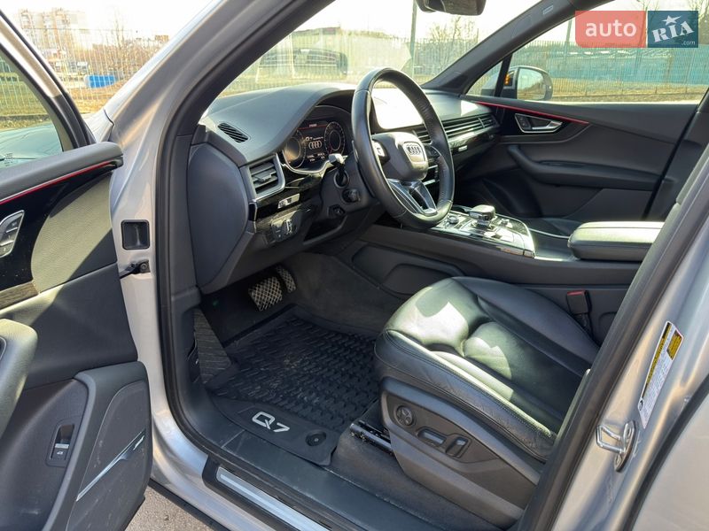 Внедорожник / Кроссовер Audi Q7 2019 в Полтаве