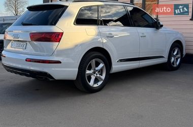 Внедорожник / Кроссовер Audi Q7 2018 в Киеве