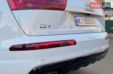 Внедорожник / Кроссовер Audi Q7 2018 в Киеве