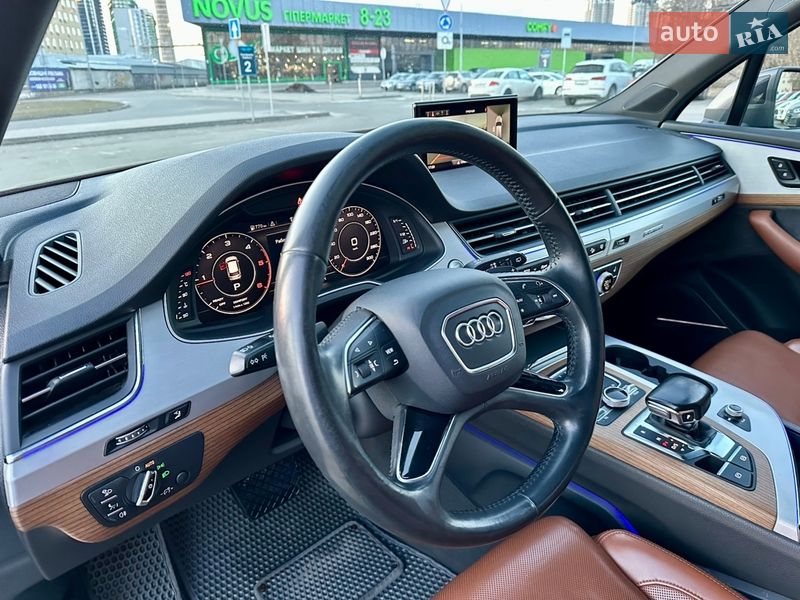 Позашляховик / Кросовер Audi Q7 2017 в Києві фото 23 Позашляховик / Кросовер Audi Q7 2017 в Києві
