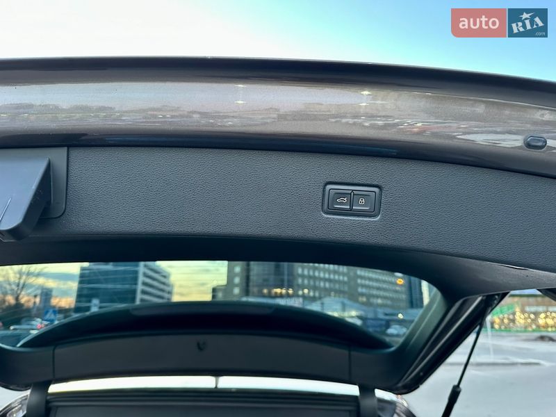 Позашляховик / Кросовер Audi Q7 2017 в Києві фото 46 Позашляховик / Кросовер Audi Q7 2017 в Києві