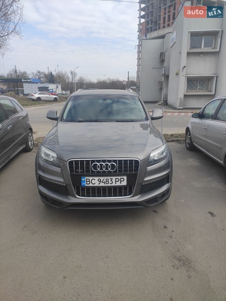 Audi Q7 2011