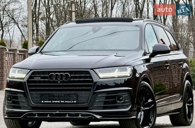 Внедорожник / Кроссовер Audi Q7 2018 в Ровно