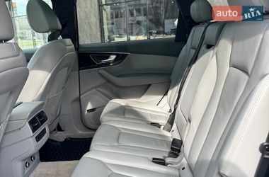Внедорожник / Кроссовер Audi Q7 2018 в Ужгороде
