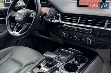 Внедорожник / Кроссовер Audi Q7 2018 в Ужгороде