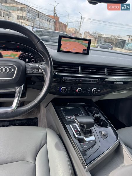 Внедорожник / Кроссовер Audi Q7 2018 в Ужгороде