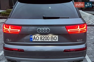 Внедорожник / Кроссовер Audi Q7 2017 в Киеве