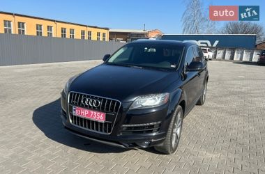 Внедорожник / Кроссовер Audi Q7 2011 в Нововолынске