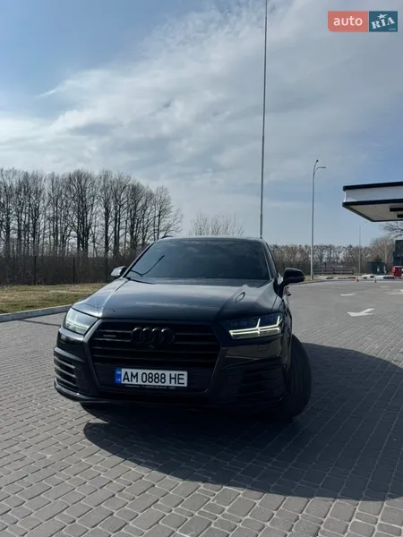 Audi Q7
