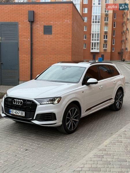 Позашляховик / Кросовер Audi Q7 2023 в Дніпрі фото 34 Позашляховик / Кросовер Audi Q7 2023 в Дніпрі