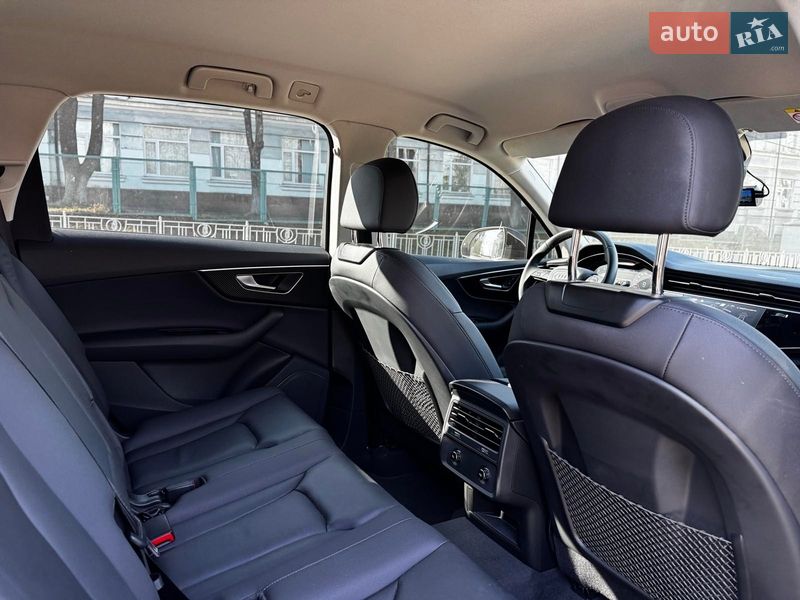 Позашляховик / Кросовер Audi Q7 2023 в Києві фото 36 Позашляховик / Кросовер Audi Q7 2023 в Києві