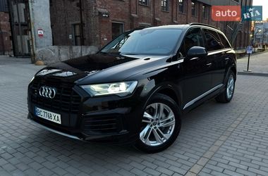 Позашляховик / Кросовер Audi Q7 2019 в Львові