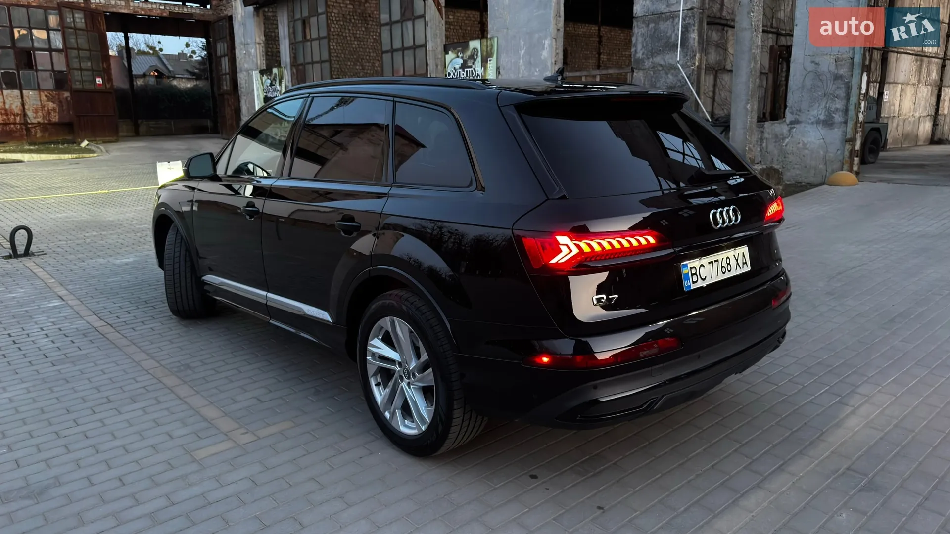 2019 Audi Q7 - мініатюра 17