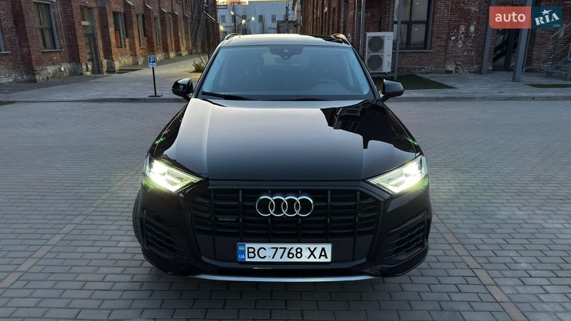 Позашляховик / Кросовер Audi Q7 2019 в Львові