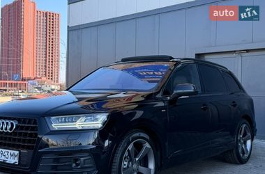 Внедорожник / Кроссовер Audi Q7 2016 в Киеве