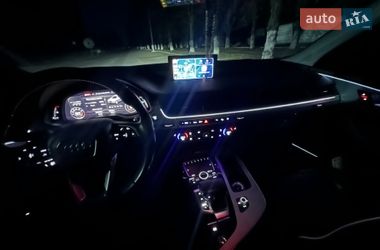 Внедорожник / Кроссовер Audi Q7 2019 в Полтаве