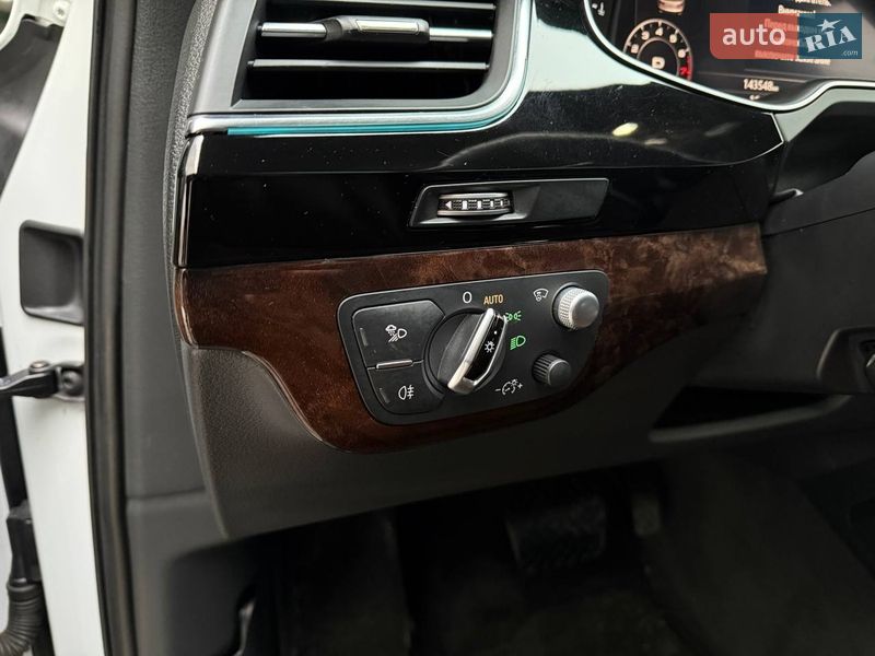 Позашляховик / Кросовер Audi Q7 2016 в Києві фото 17 Позашляховик / Кросовер Audi Q7 2016 в Києві