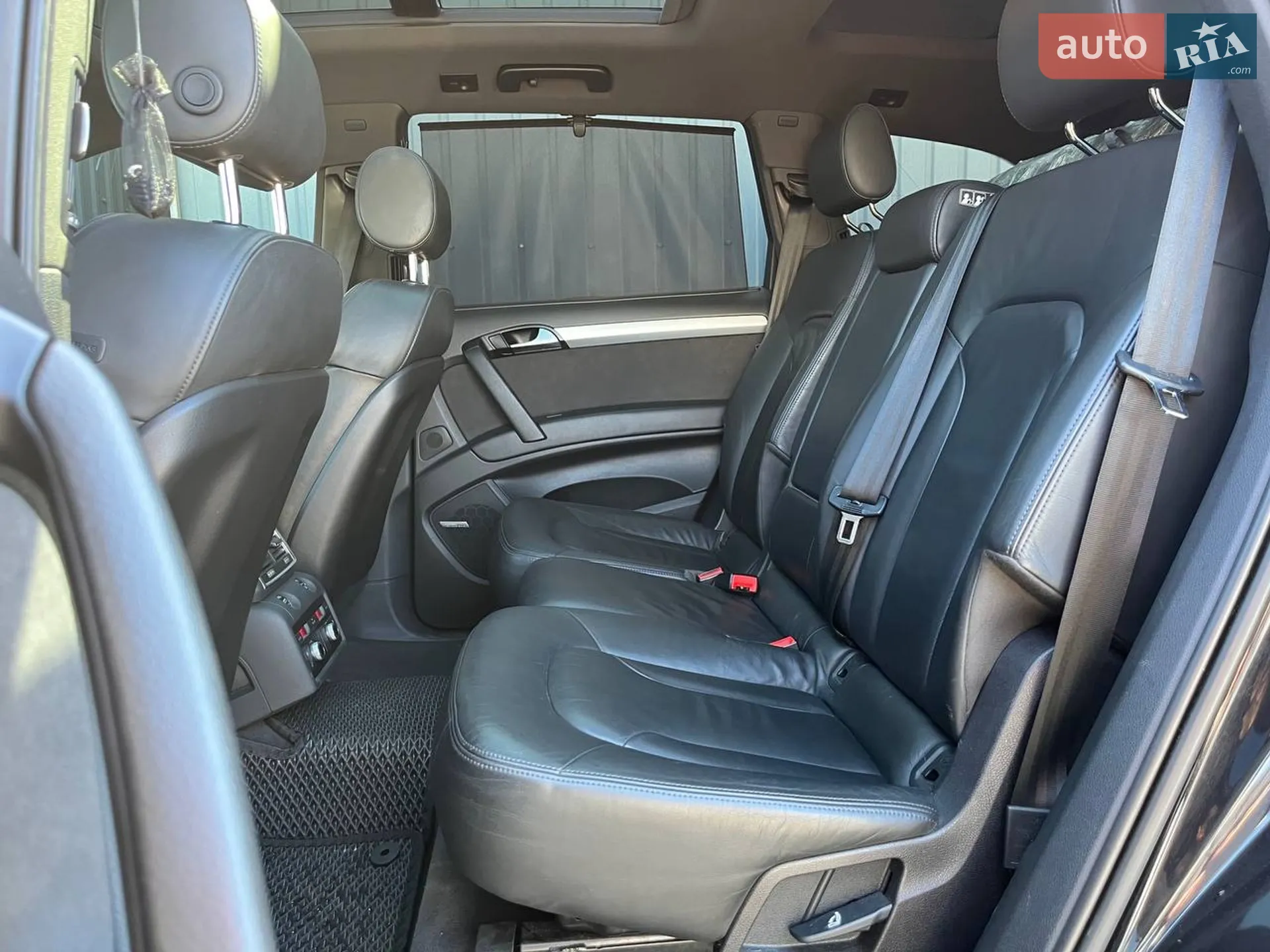 2010 Audi Q7 - мініатюра 10