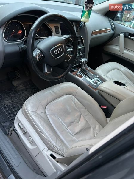 Внедорожник / Кроссовер Audi Q7 2013 в Измаиле