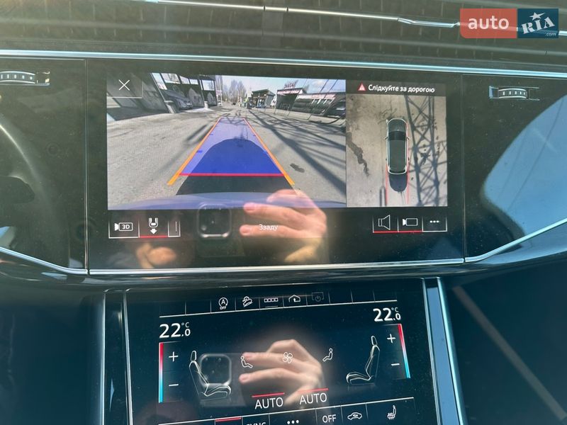 Позашляховик / Кросовер Audi Q7 2021 в Києві