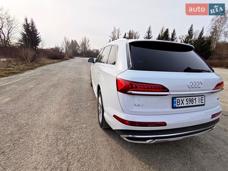Позашляховик / Кросовер Audi Q7 2020 в Хмельницькому фото 10 Позашляховик / Кросовер Audi Q7 2020 в Хмельницькому