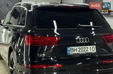 Внедорожник / Кроссовер Audi Q7 2015 в Измаиле