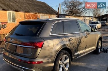 Внедорожник / Кроссовер Audi Q7 2020 в Лубнах